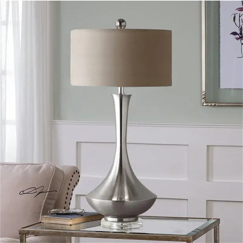 Light Luxury Metal Lamp