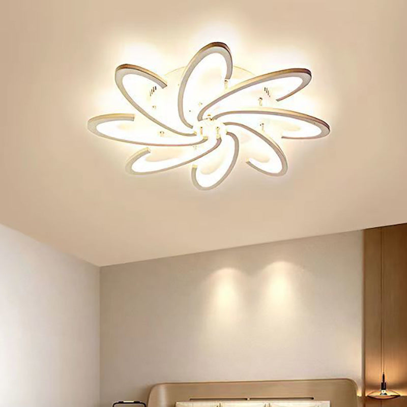 Simple Modern Flower Ceiling Lamp