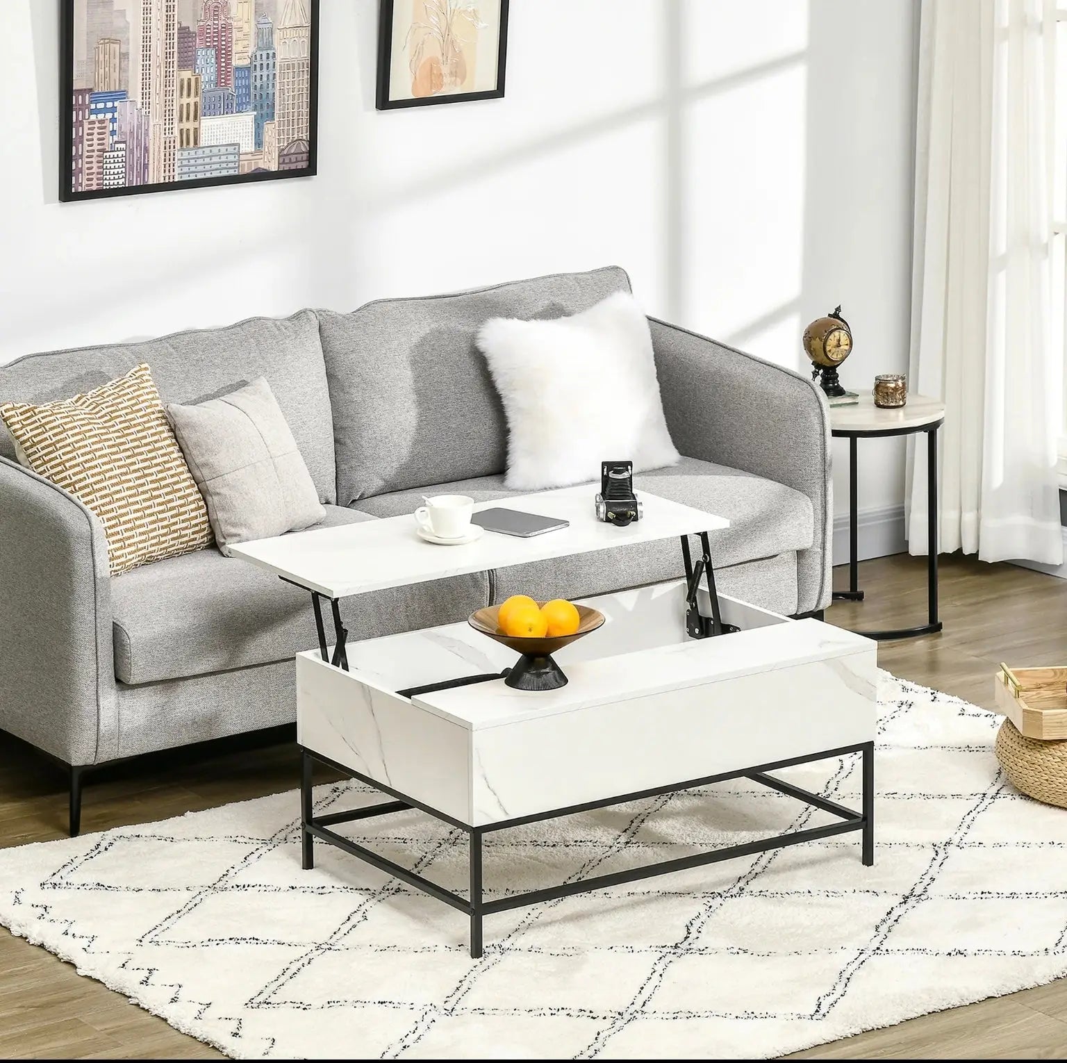Living Room Decor Coffee Tables and Recliner Chairs