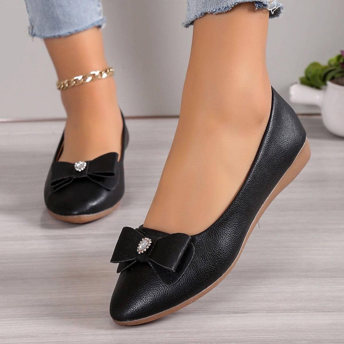 Bowknot Fashion Casual Pointed Toe Loafers