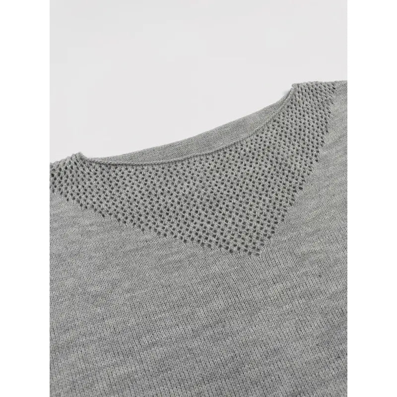 Pullover mit Farbblock-Ausschnitt