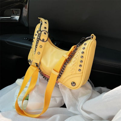 yellow Vintage  Rivet Chain Underarm Bag/Purse