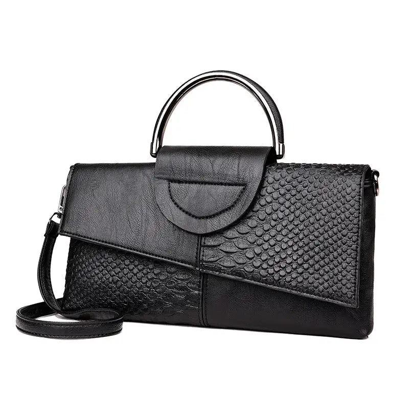 Wholesale Korean version personality atmosphere clutch women's bag new fashion trend ladies versatile handbag