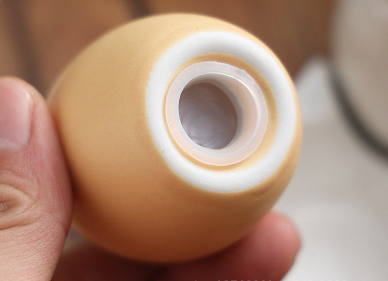 Creative Egg Shape Ceramic  Salt And pepper Shaker