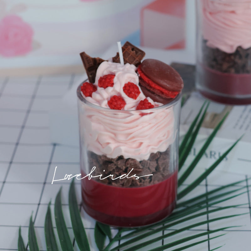 Scented  red Wine Chocolate Candle