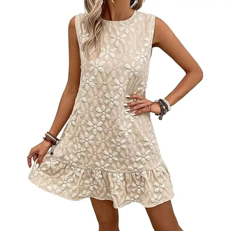 Sleeveless floral-patterned dress.