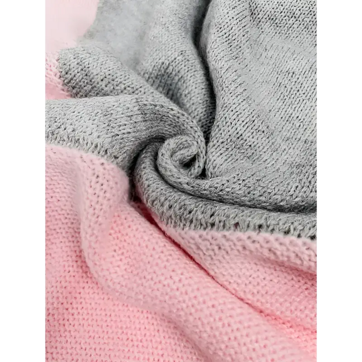 Pink and gray knitted fabric.