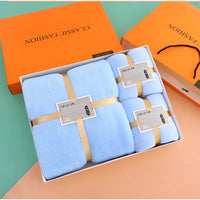 Light blue towel set in a gift box.