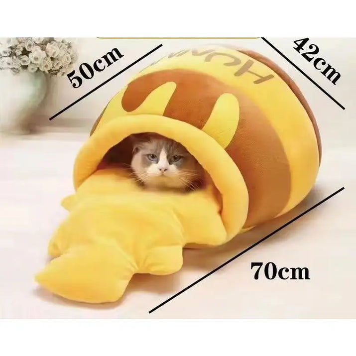 Honey pot cat bed with dimensions.