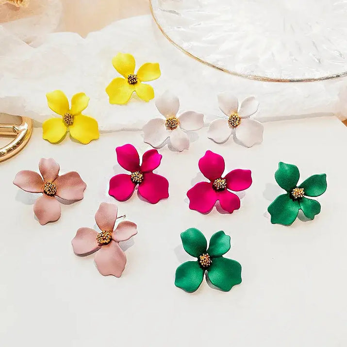Colorful flower earrings.