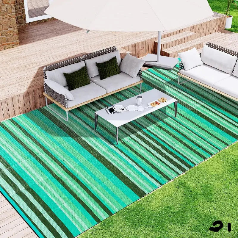 Decorative outdoor rug for patio outdoor space in decorative home patio style