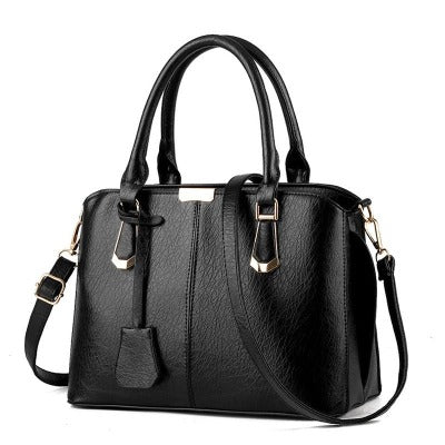 black Solid Color Fashion Ladies Handbag Large Capacity