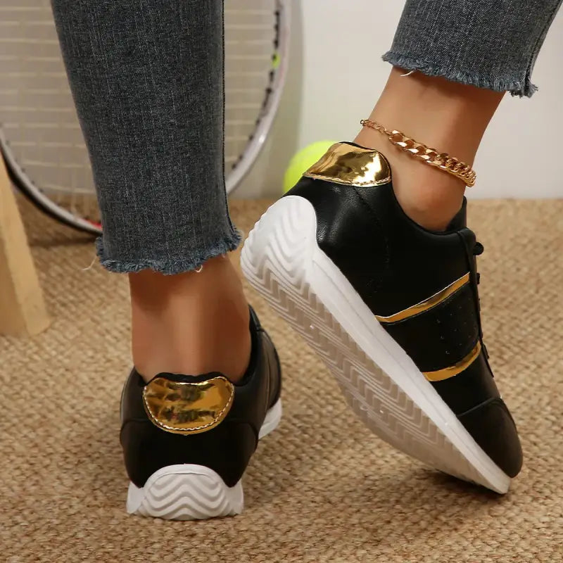Casual Lightweight Sneakers for Everyday Comfort