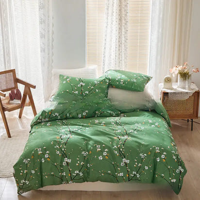Green floral bedding set.