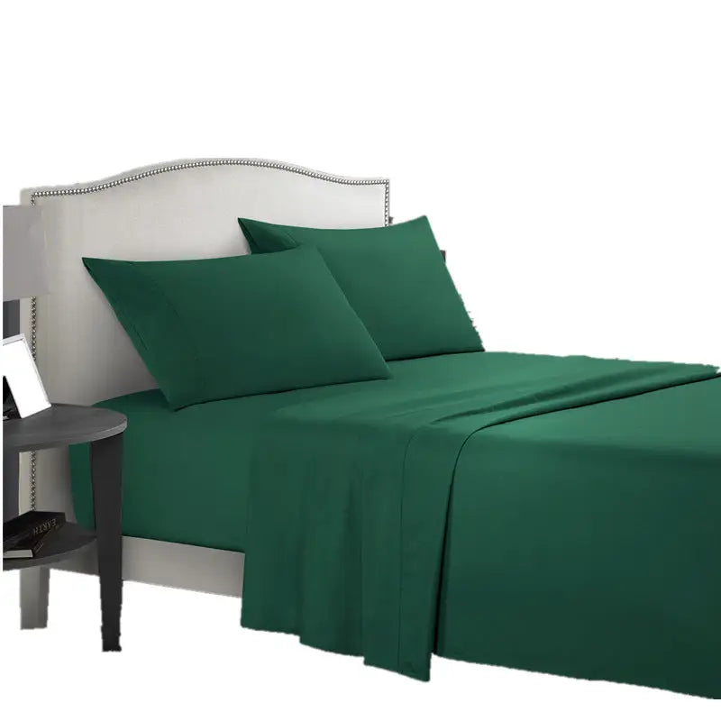 Green bedsheet set.