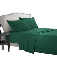 Green bedsheet set.