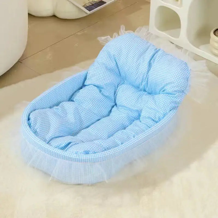 Blue gingham pet bed.