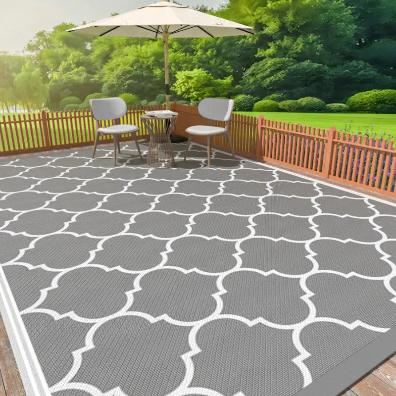 Gray and white patterned outdoor rug for garden patio decoration floor mat stylish outdoor decor