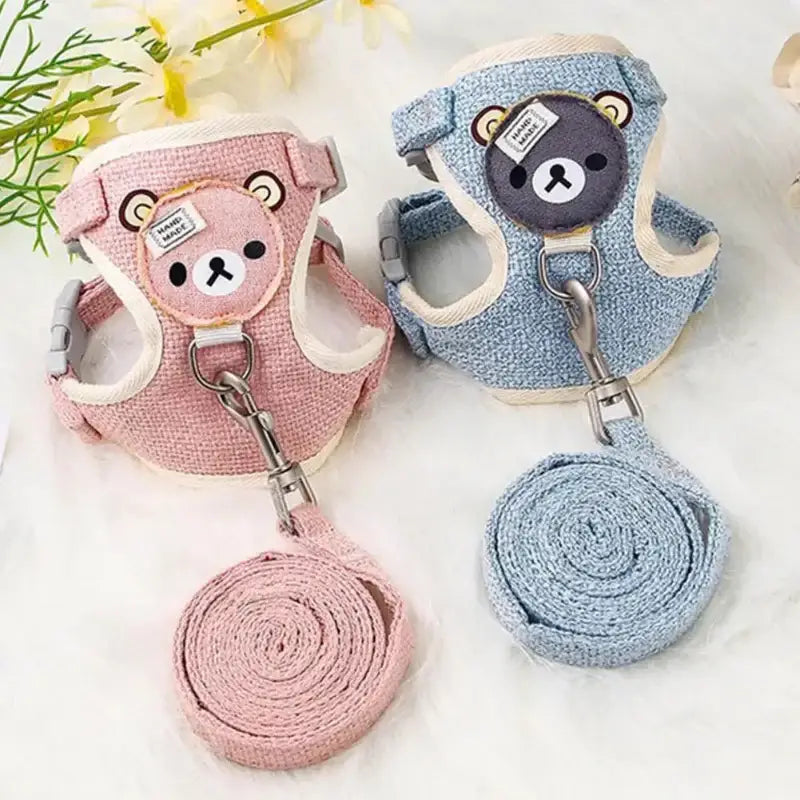 Two bear-themed pet harnesses with leashes, adjustable cat dog harness, dog harness 120cm