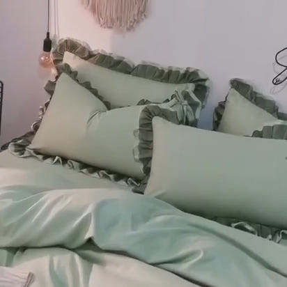 Wind Bed Skirt Four-Piece Set Brushed Lace Quilt Cover Bedding