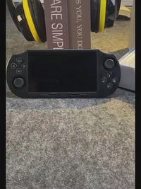 4.5-Inch High-Definition Large-Screen Handheld Game Console