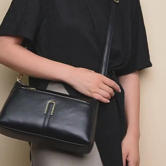 Large Capacity One Shoulder Crossbody Bag