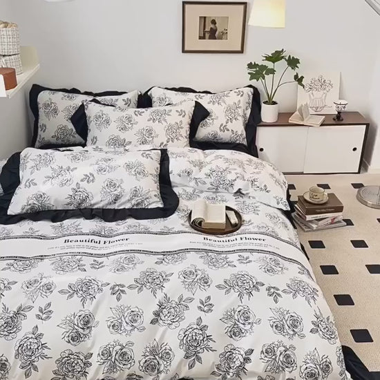 Hepburn Style Lace  Four-Piece Bedding