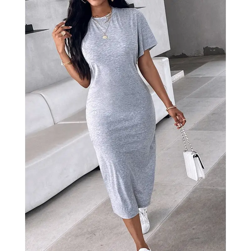 Gray midi t-shirt dress.