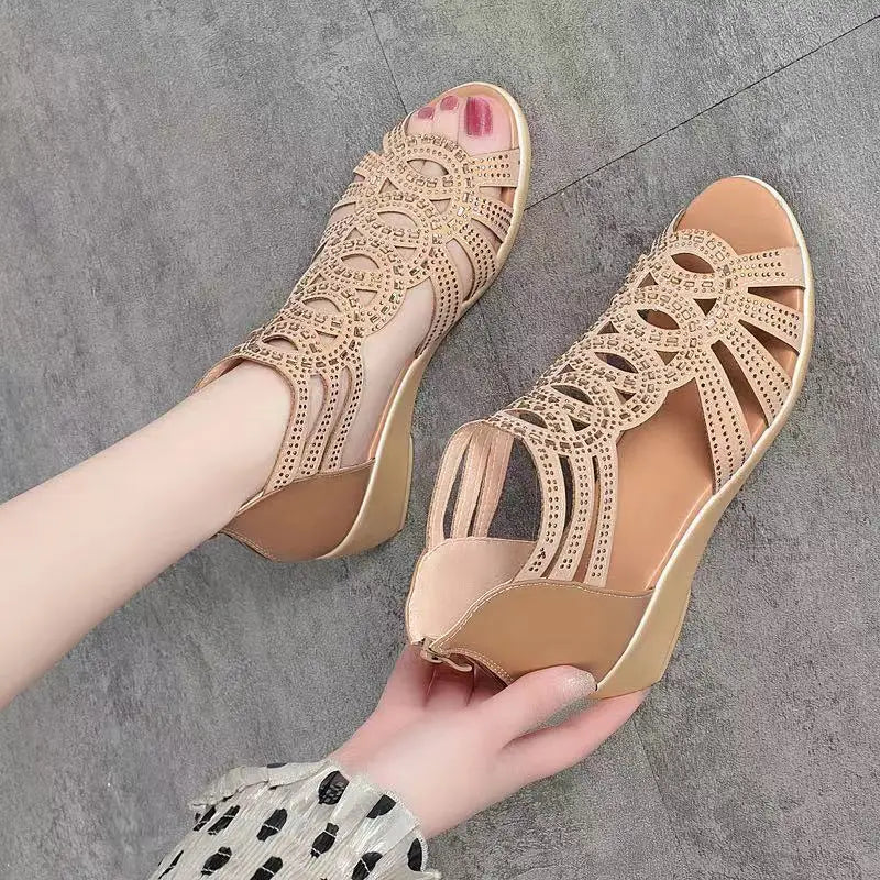 Soft leather Roman Sandals - sleek-selections