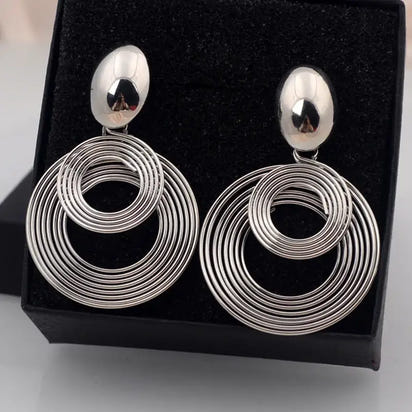 Silver multi-circle statement earrings with trendy big round dangle earrings shape