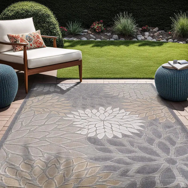 Vintage floral outdoor patio mat with vibrant floral outdoor design for outdoor spaces
