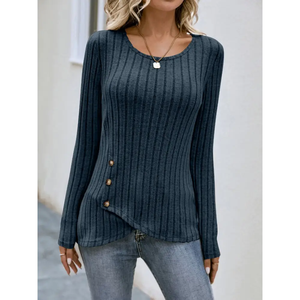 Ribbed knit long-sleeve top.