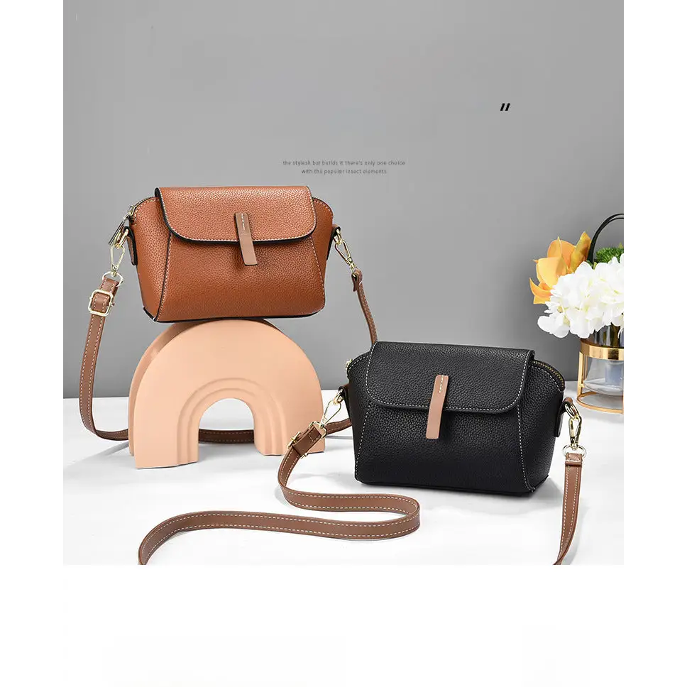 Women's Simple Crossbody Bags - sleek-selections