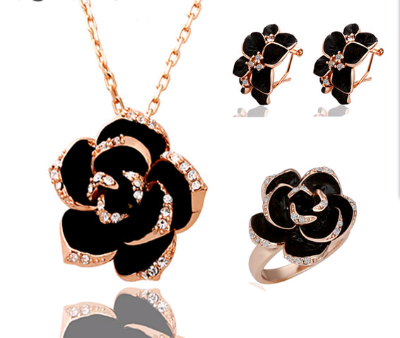 gold and black flower necklace set